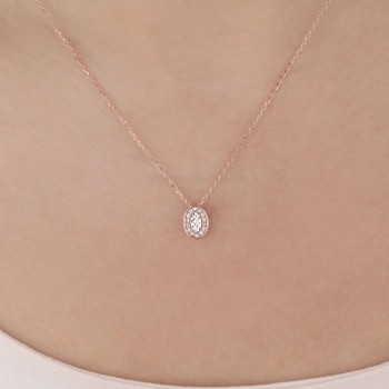 Efektli Oval Zirkon Taşlı Gümüş Kolye Efektli Oval Zirkon Taşlı Gümüş Kolye