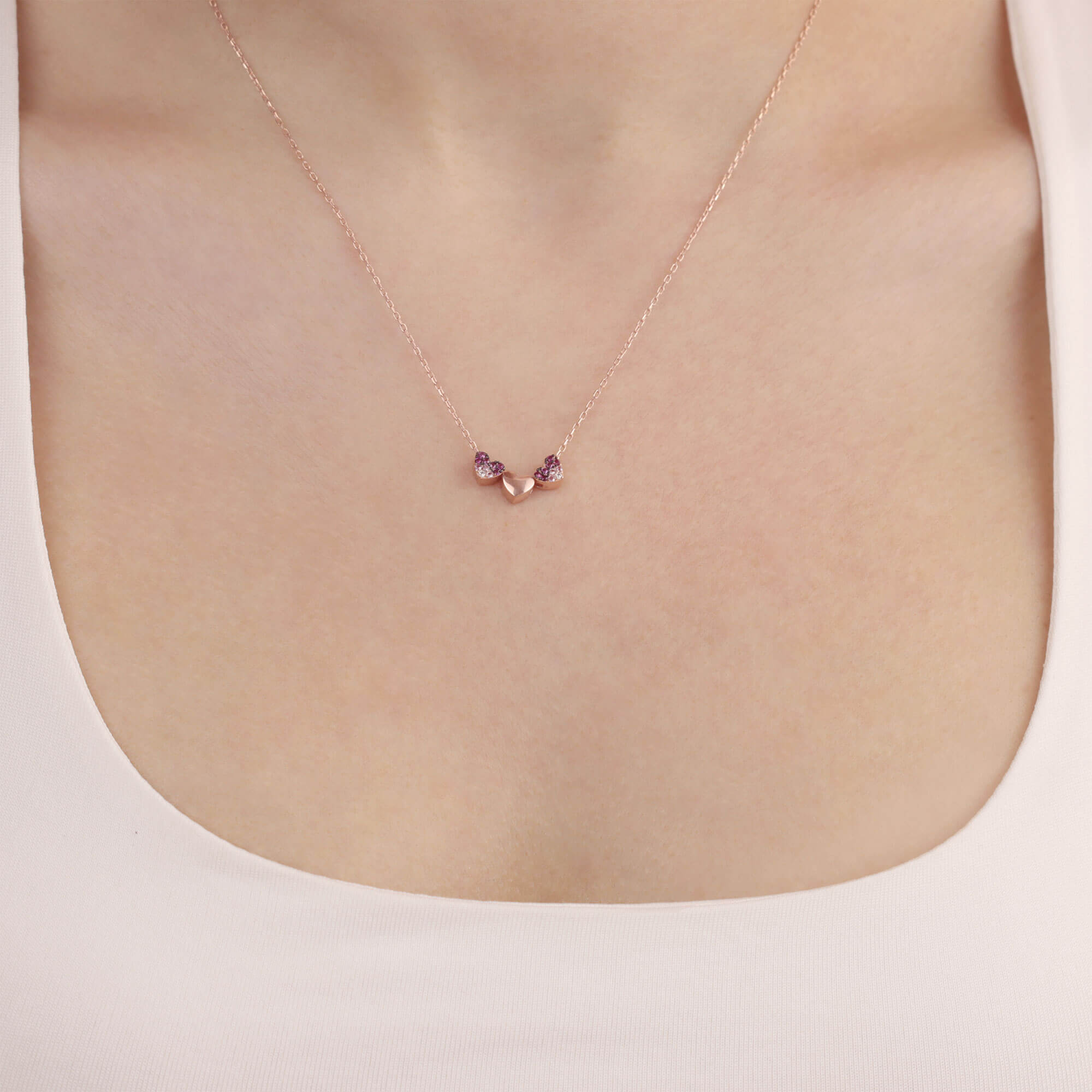 Minimal Üç Kalp Rose Gümüş Kolye Minimal Üç Kalp Rose Gümüş Kolye