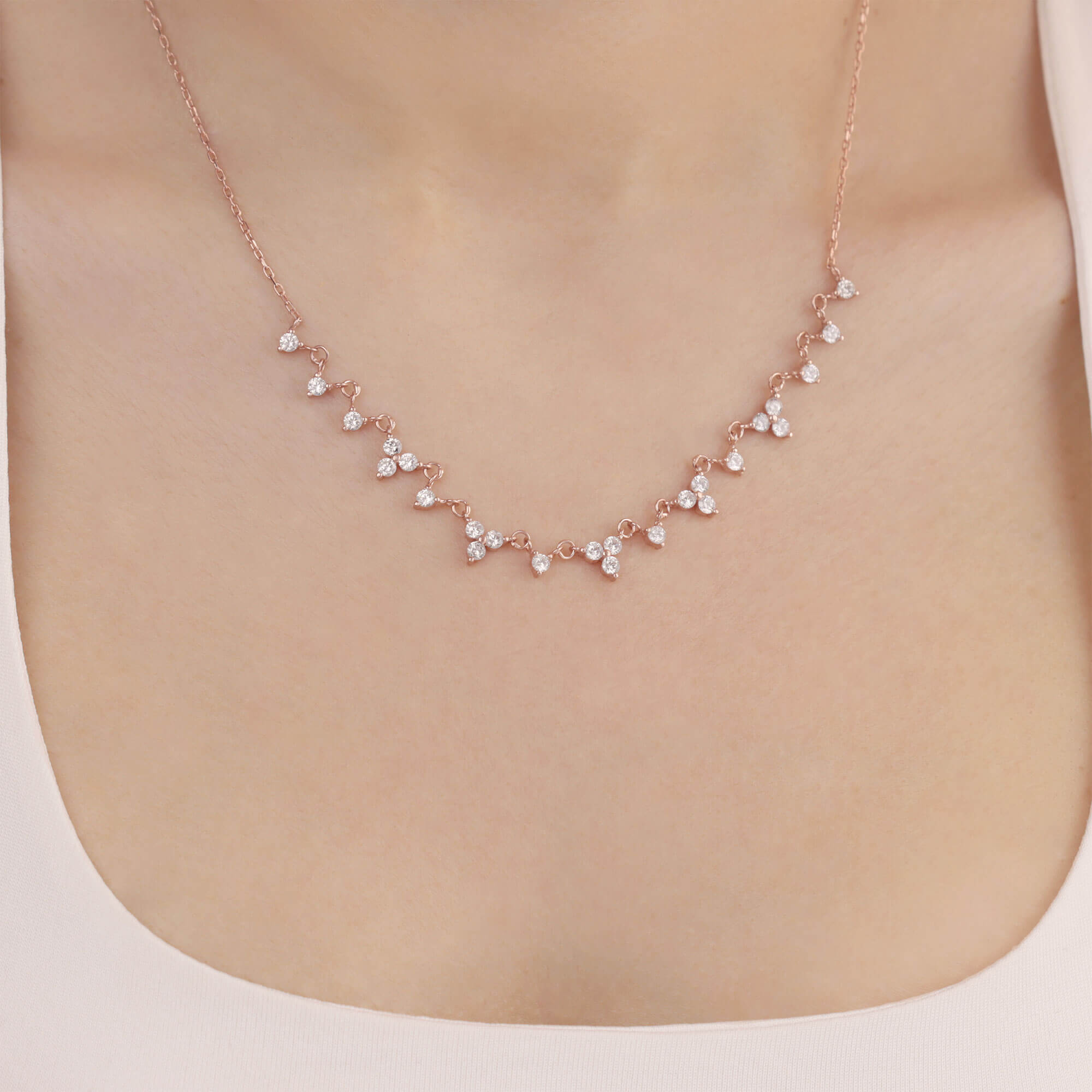 Zig Zag Formlu Rose Gümüş Kolye