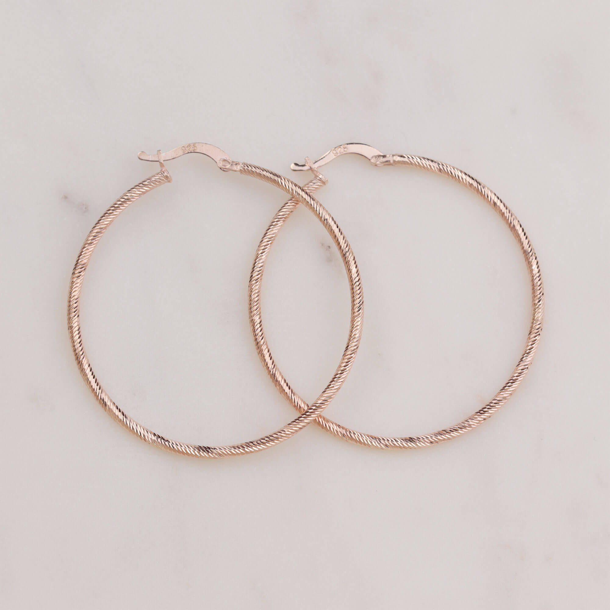 İtalyan Burgu Rose Halka Gümüş Küpe (4 cm) İtalyan Burgu Rose Halka Gümüş Küpe (4 cm)