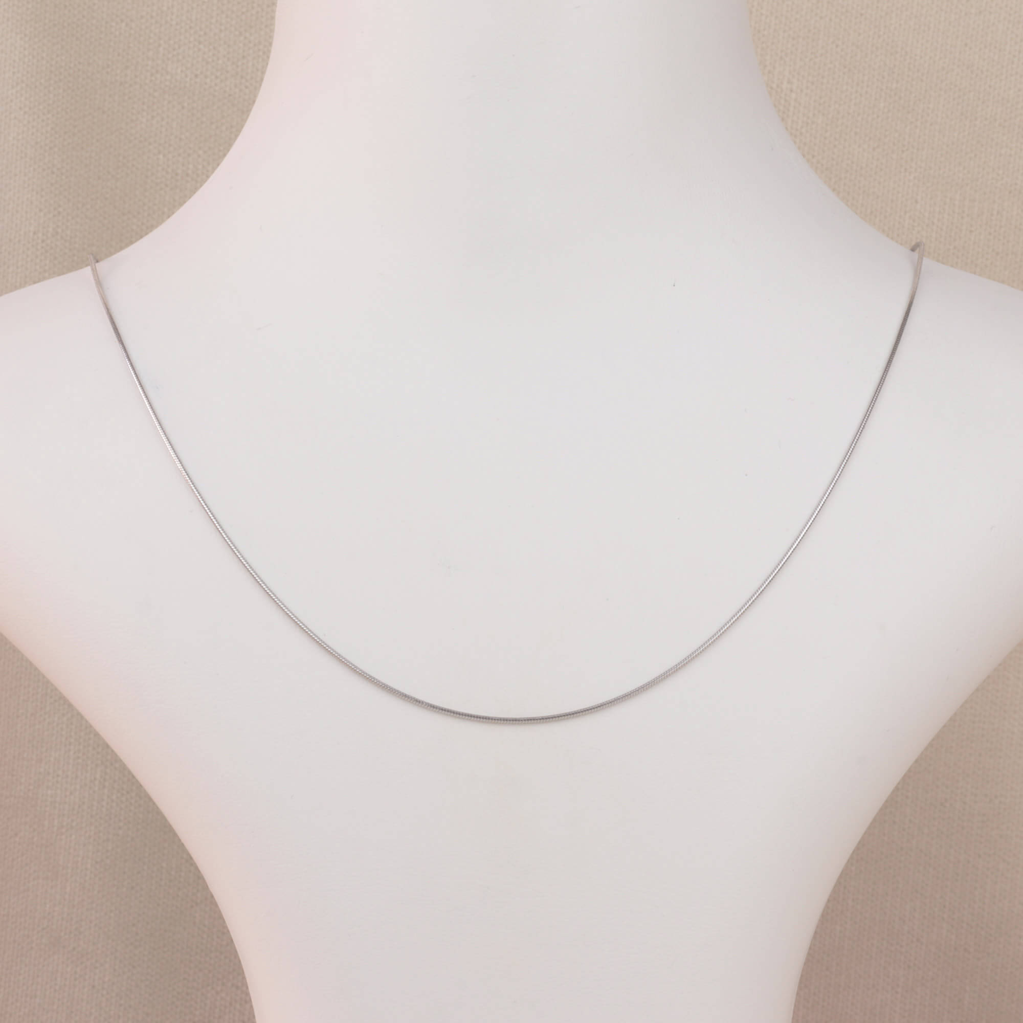 İnce İtalyan Burgu Gümüş Zincir (45 cm) İnce İtalyan Burgu Gümüş Zincir (45 cm)